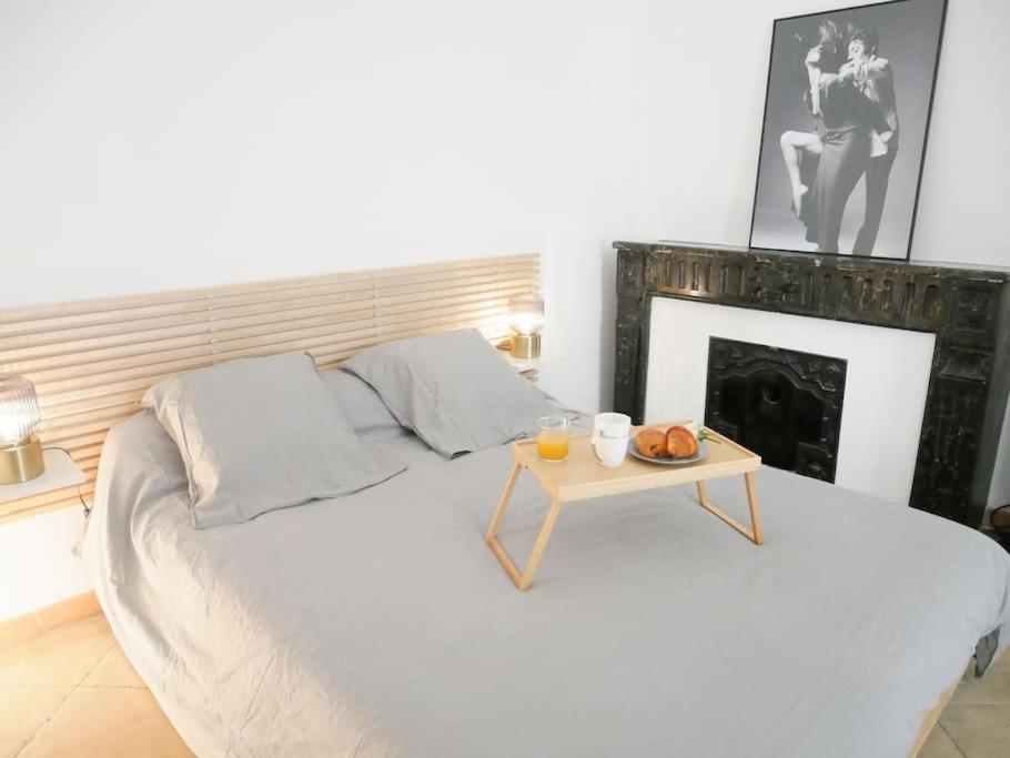 Appartement P2 De Charme - Centre-Ville ニーム エクステリア 写真